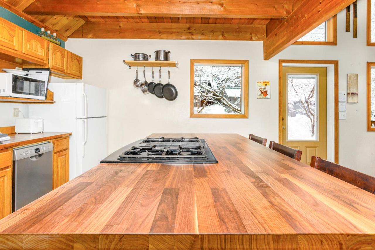 Snowbird Chalet #5 Girdwood Eksteriør billede