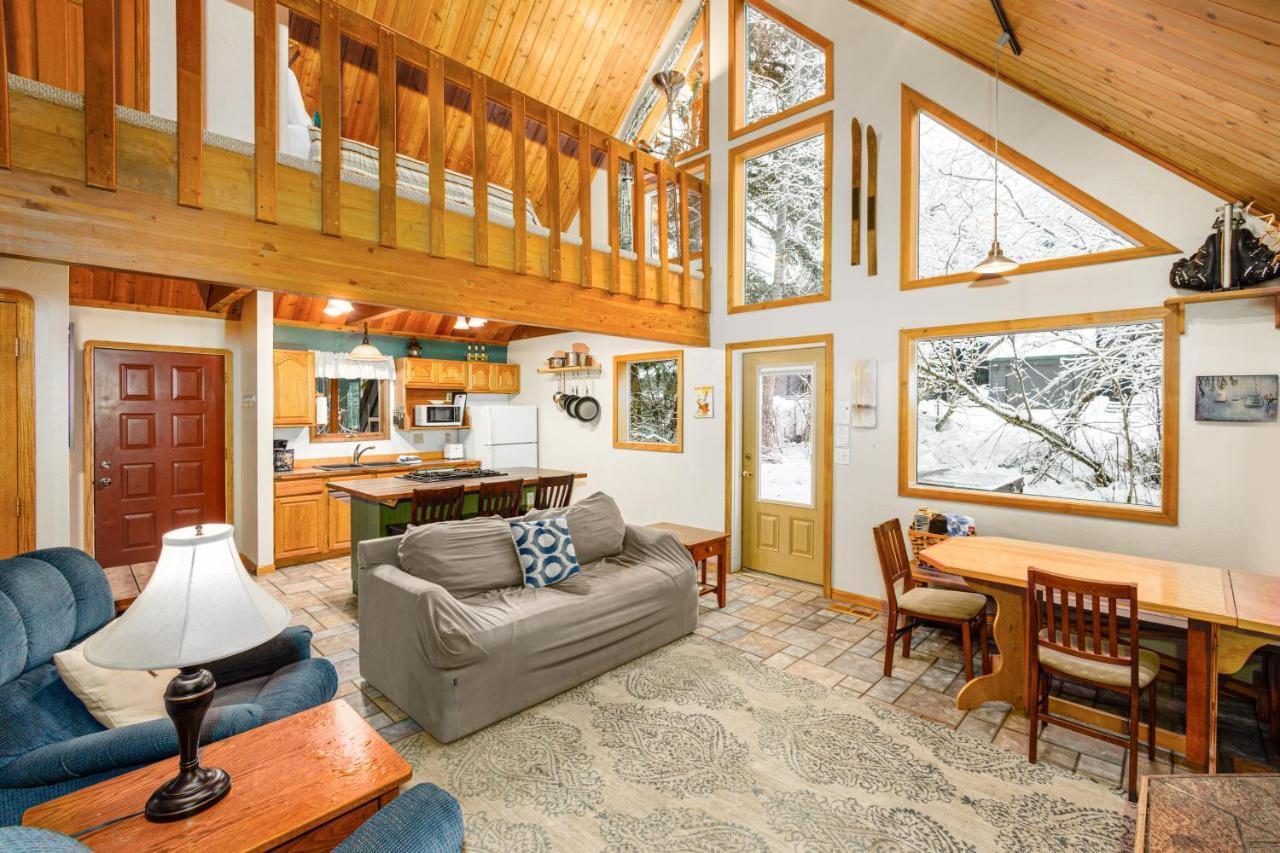 Snowbird Chalet #5 Girdwood Eksteriør billede